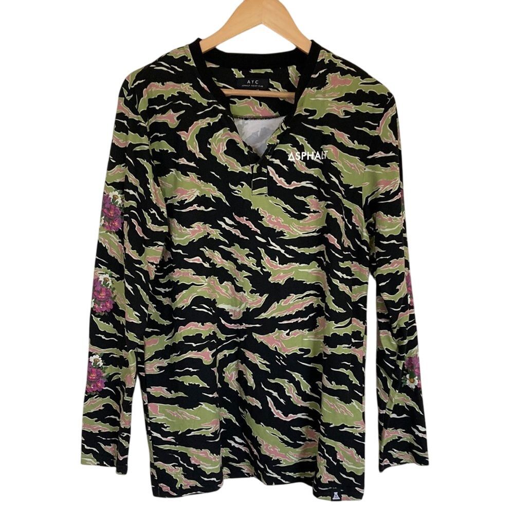 Asphalt Yacht Club Shirt Mens Medium AYC Tiger Camo Flower Long Sleeve